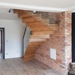 Schody półkowe klasyczne