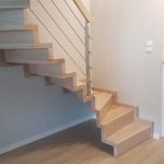 Schody dywanowe na policzku