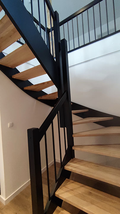 Schody samonośne - realizacja nr 66